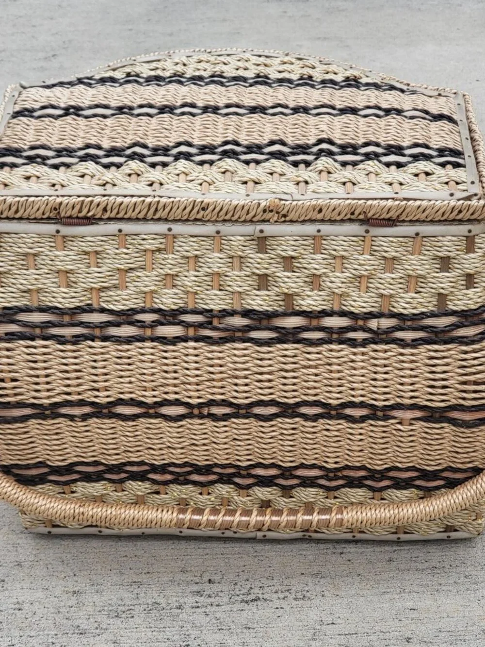 Vintage Pennys Wicker Sewing Basket Lid Plastic Organizer Tray